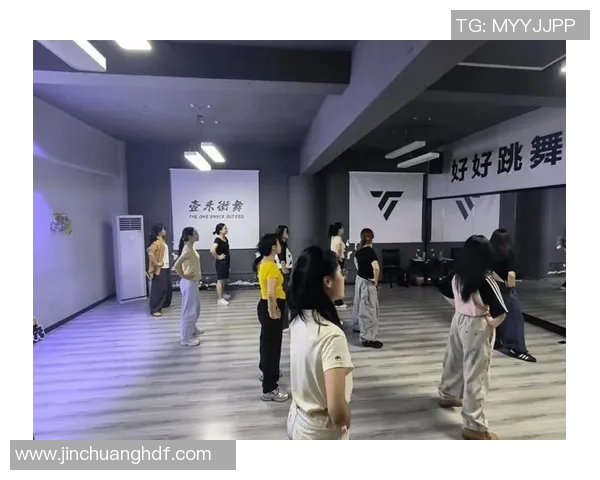 成都街舞队的节奏魅力与文化碰撞探索之旅